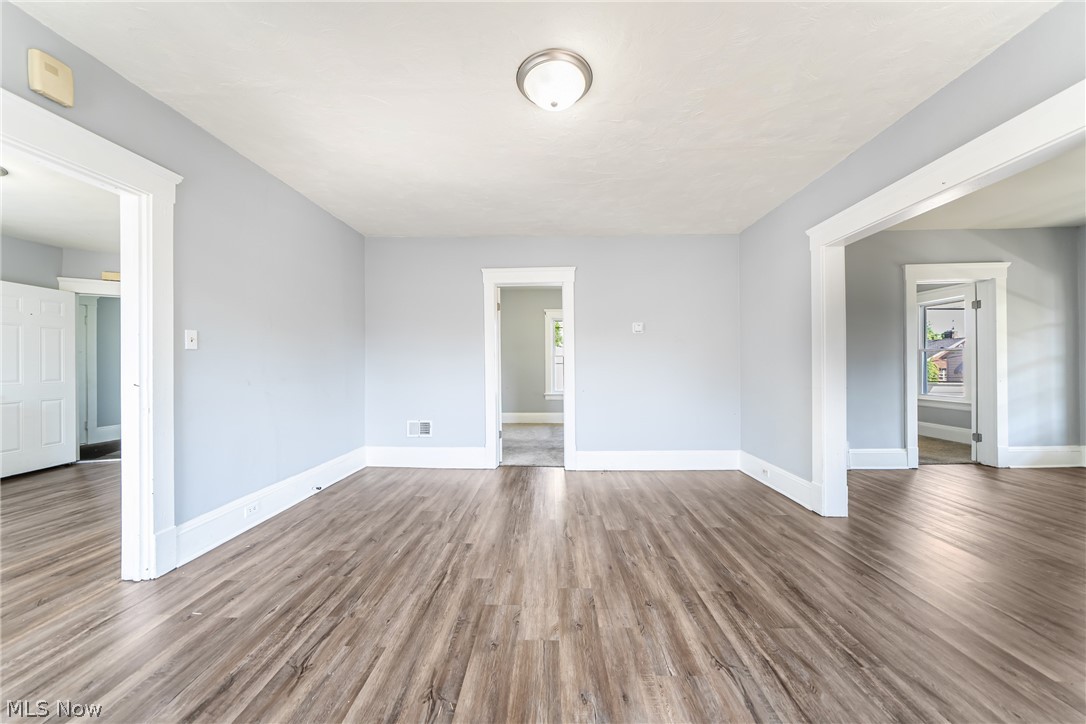 Glass - Residential Income