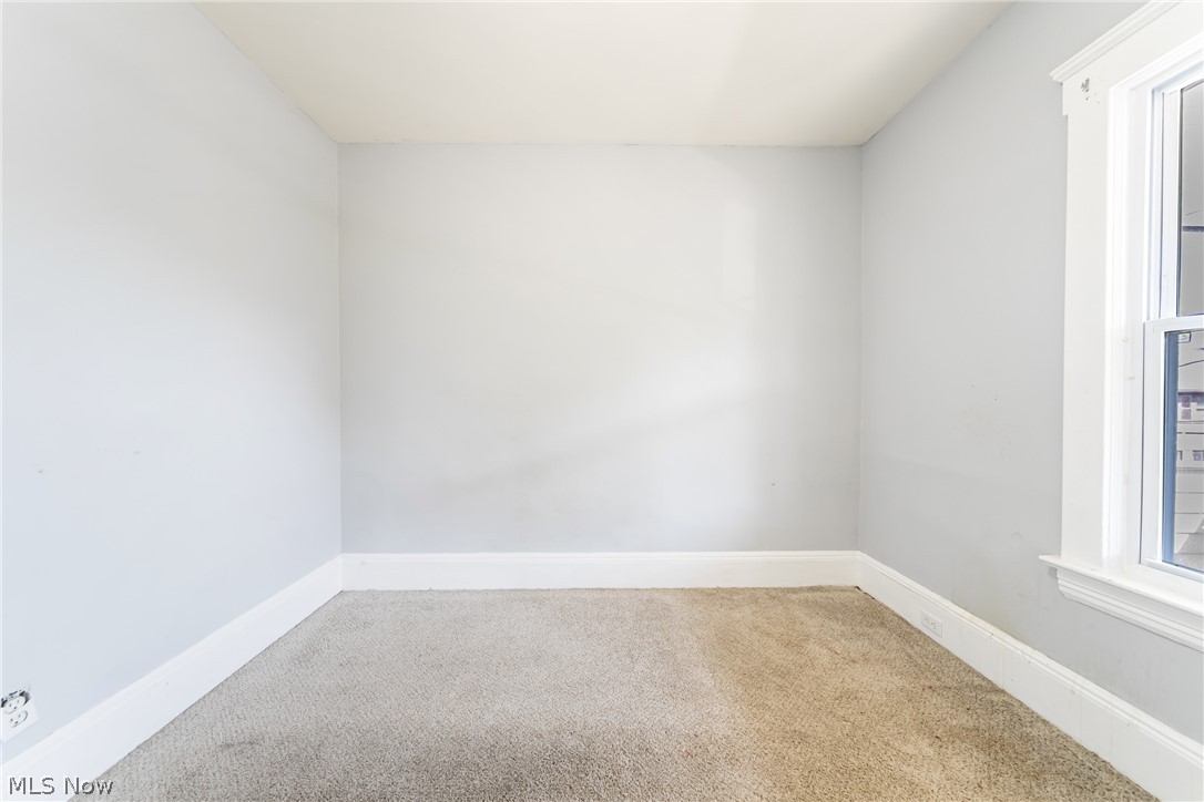 Glass - Residential Income