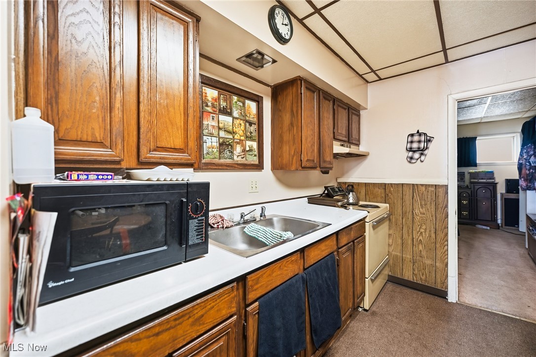 Village/Lisbon - Commercial Sale