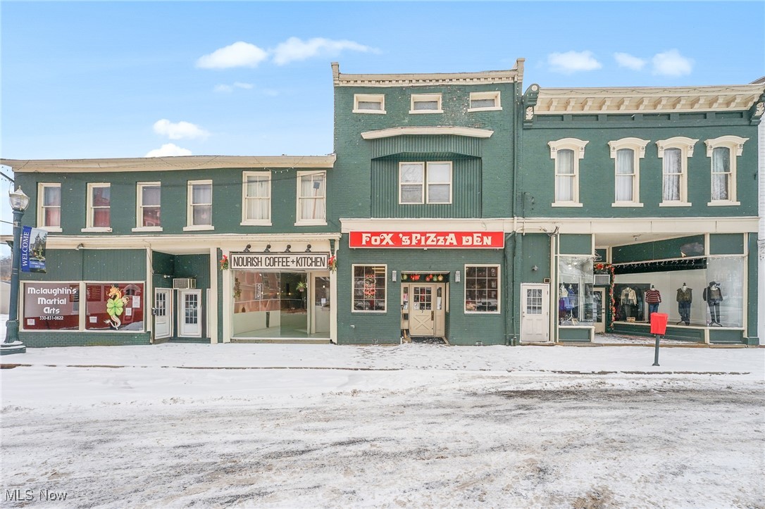 Village/Lisbon - Commercial Sale