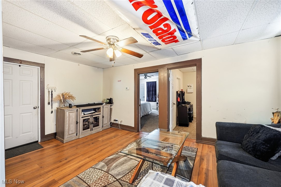 Village/Lisbon - Commercial Sale