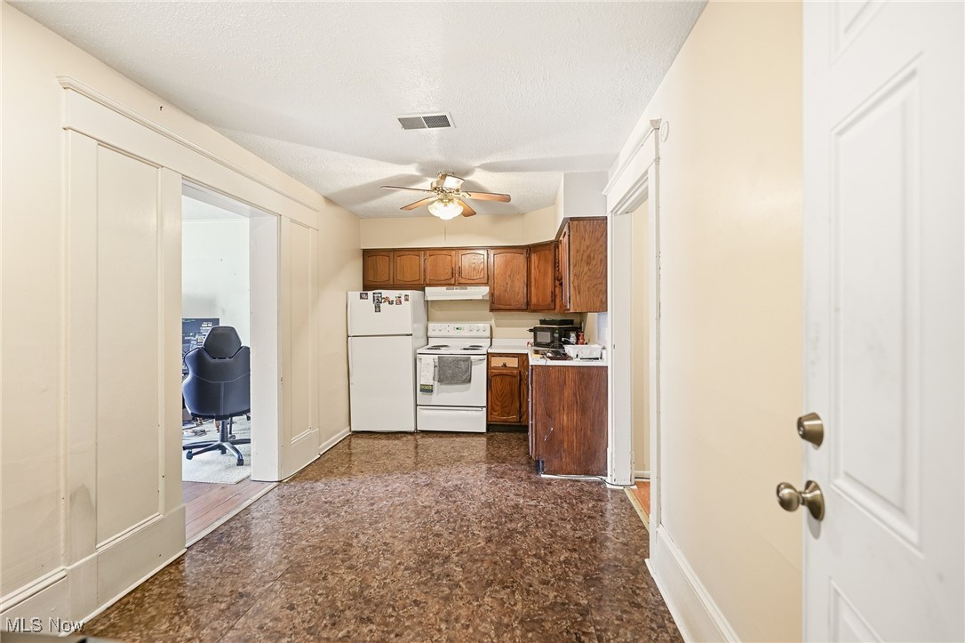 Village/Lisbon - Commercial Sale