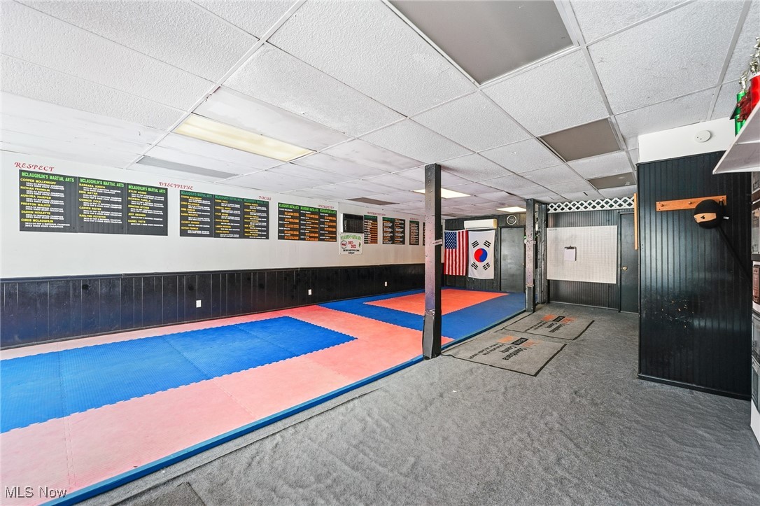 Village/Lisbon - Commercial Sale