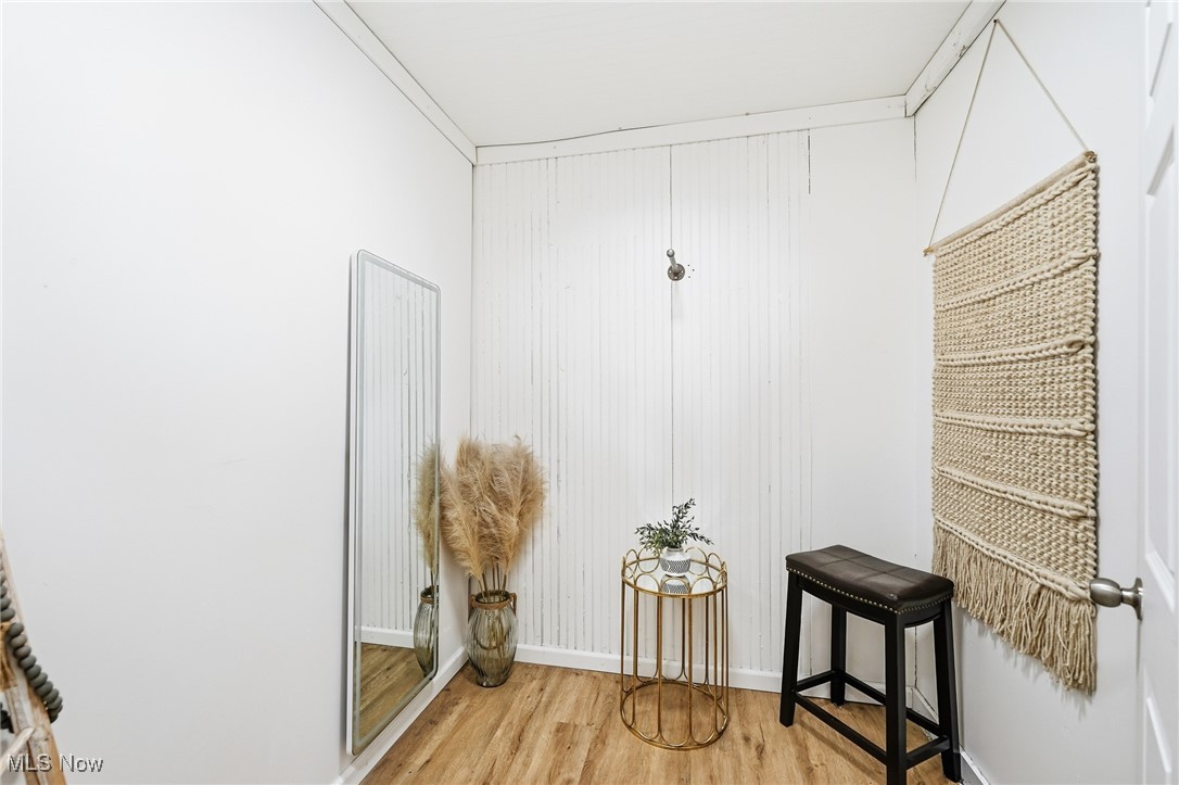 Village/Lisbon - Commercial Sale