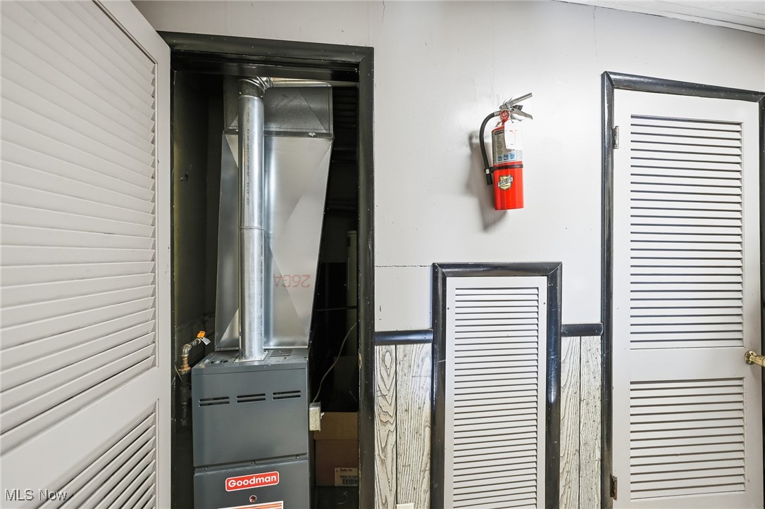 Village/Lisbon - Commercial Sale