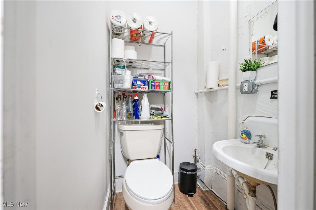 Village/Lisbon - Commercial Sale