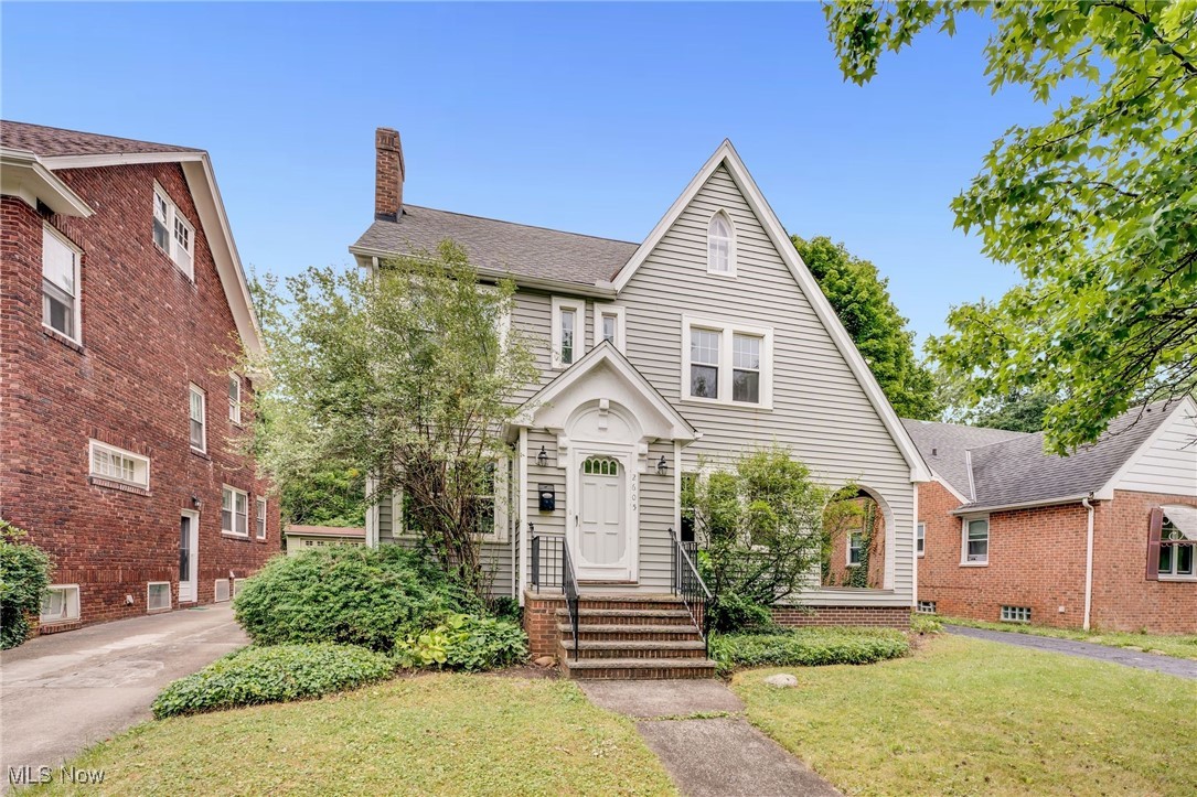 Welcome to this beautifully maintained Cleveland Heights colonial in the Fairmount District boasting rich character and charm.
Incredible location one block north of Fairmount. Entryway opens to a big sunlit living room with built-in shelving surrounding a brick fireplace. Original hardwood trim and flooring throughout. The living room flows to a generous dining room. Kitchen has an adjacent breakfast room with original glass-front cabinets. Half bath and small mudroom round out the first floor. The second floor offers 4 bedrooms and one full bath. On the 3rd floor you'll find a potential fifth bedroom/bonus room with lots of space and storage. Outside you'll find a charming covered side porch, large 2 car garage, and back patio. This house is a must see for condition and price.
Just a short walk to local favorites like Gigi’s, On the Rise, and nearby shops. Located near walking trails and only minutes to Cleveland Clinic, Case Western, and University Circle. Don’t miss your chance to own this gem in a highly desirable neighborhood!