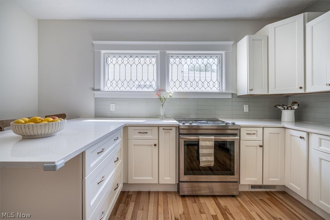 Mathews & Gilbert 07 - Residential