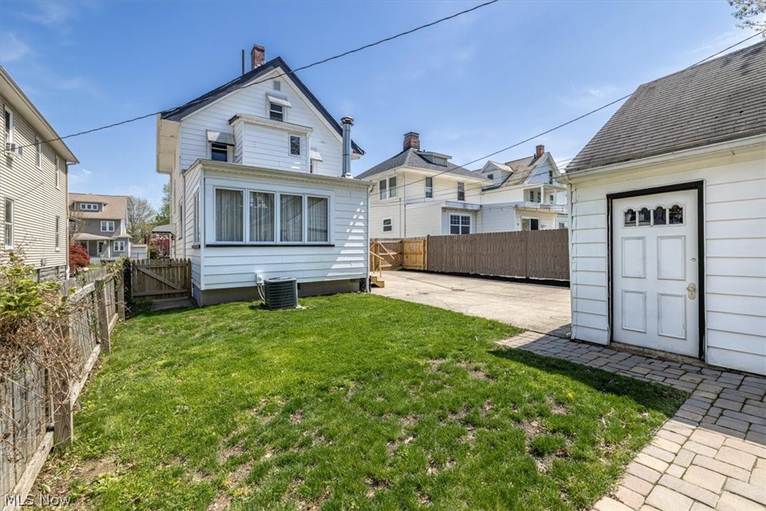 Mathews & Gilbert 07 - Residential