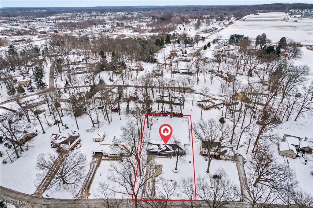 Photo of 3859 Greenfield Road, Uniontown, OH 44685 (MLS # 5182413)