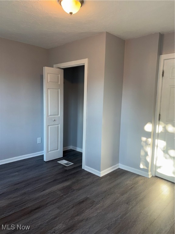 James M Hoyts - Residential Lease