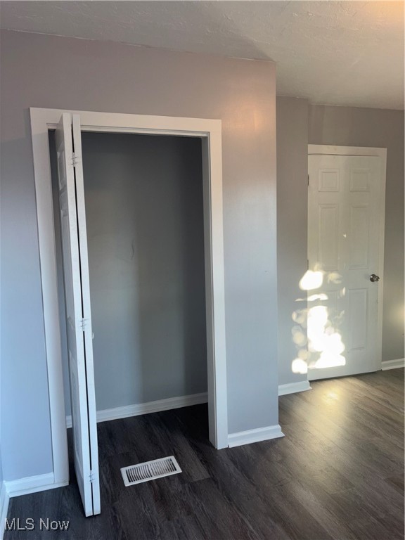 James M Hoyts - Residential Lease