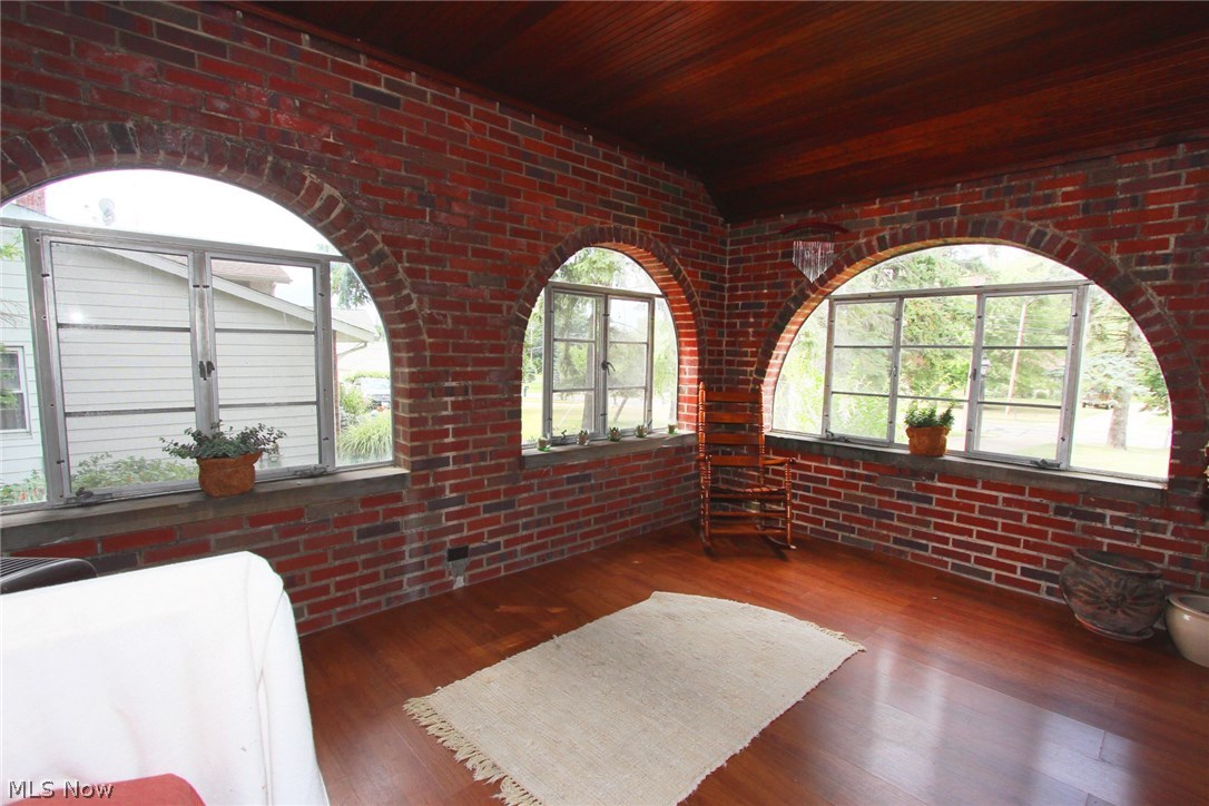 Independence 02 - Residential