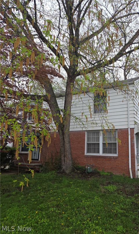 Photo of 21711 S Lake Shore Boulevard, Euclid, OH 44123 (MLS # 5203360)