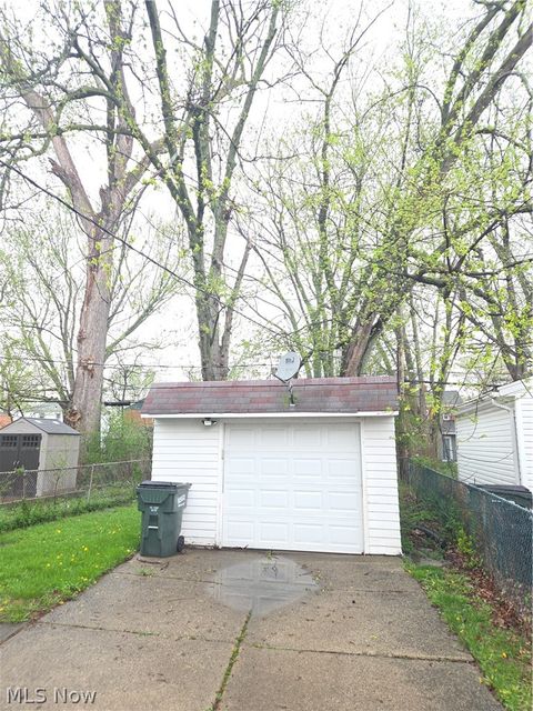 Tiny photo for 21711 S Lake Shore Boulevard, Euclid, OH 44123 (MLS # 5203360)