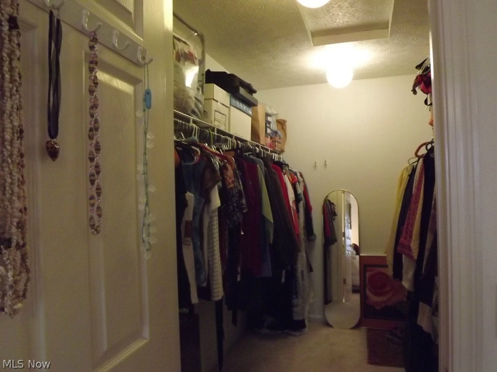 Hickory Ridge - Residential