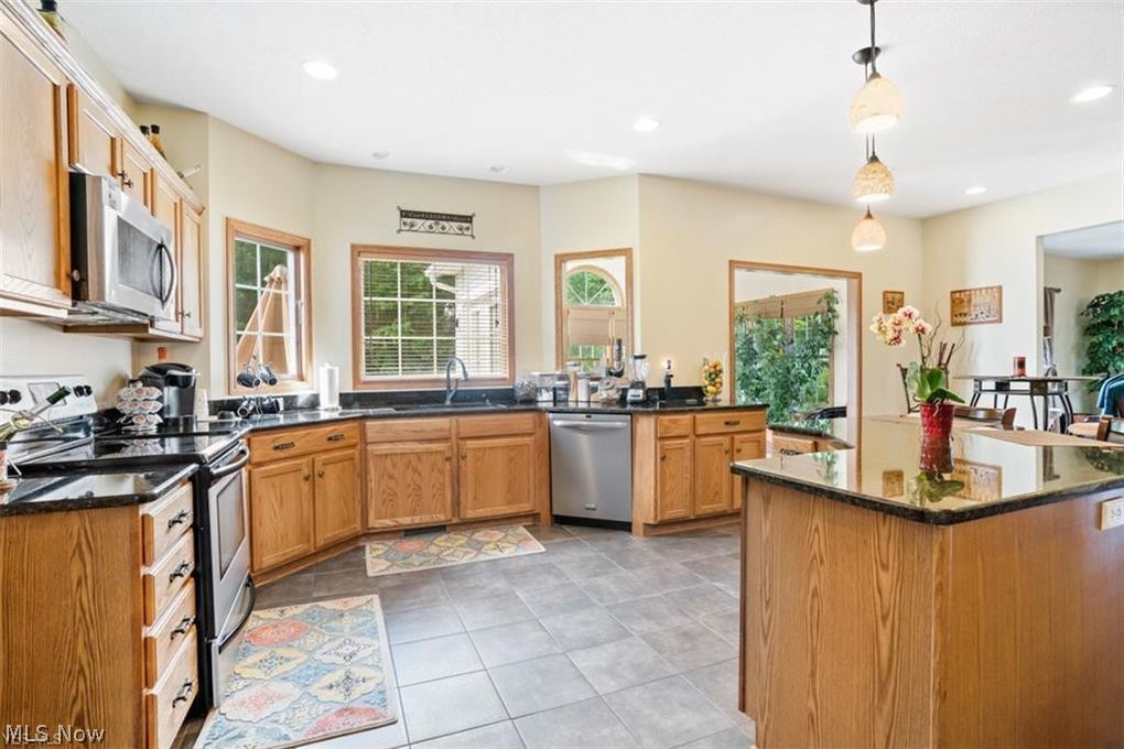 Meadowood 01 - Residential