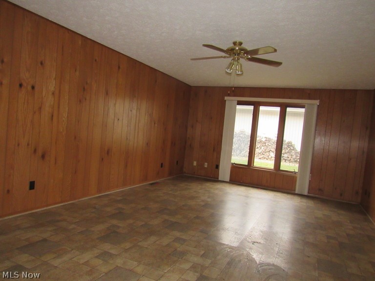 Meadowood 01 Ph 04 - Residential