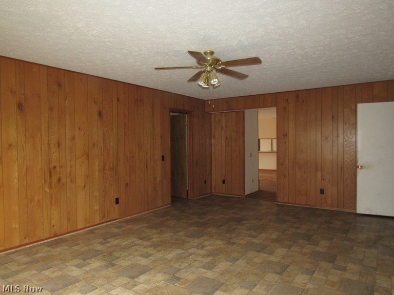 Meadowood 01 Ph 04 - Residential