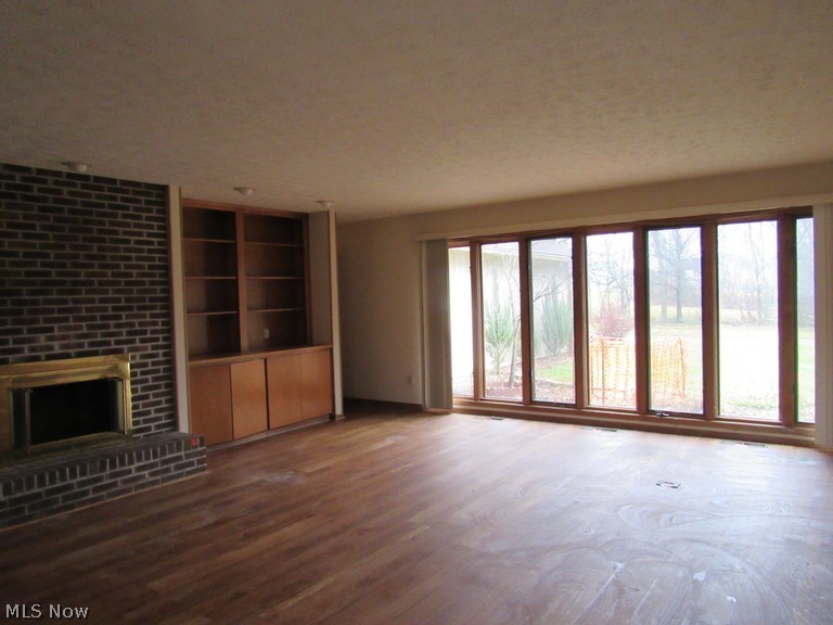 Meadowood 01 Ph 04 - Residential