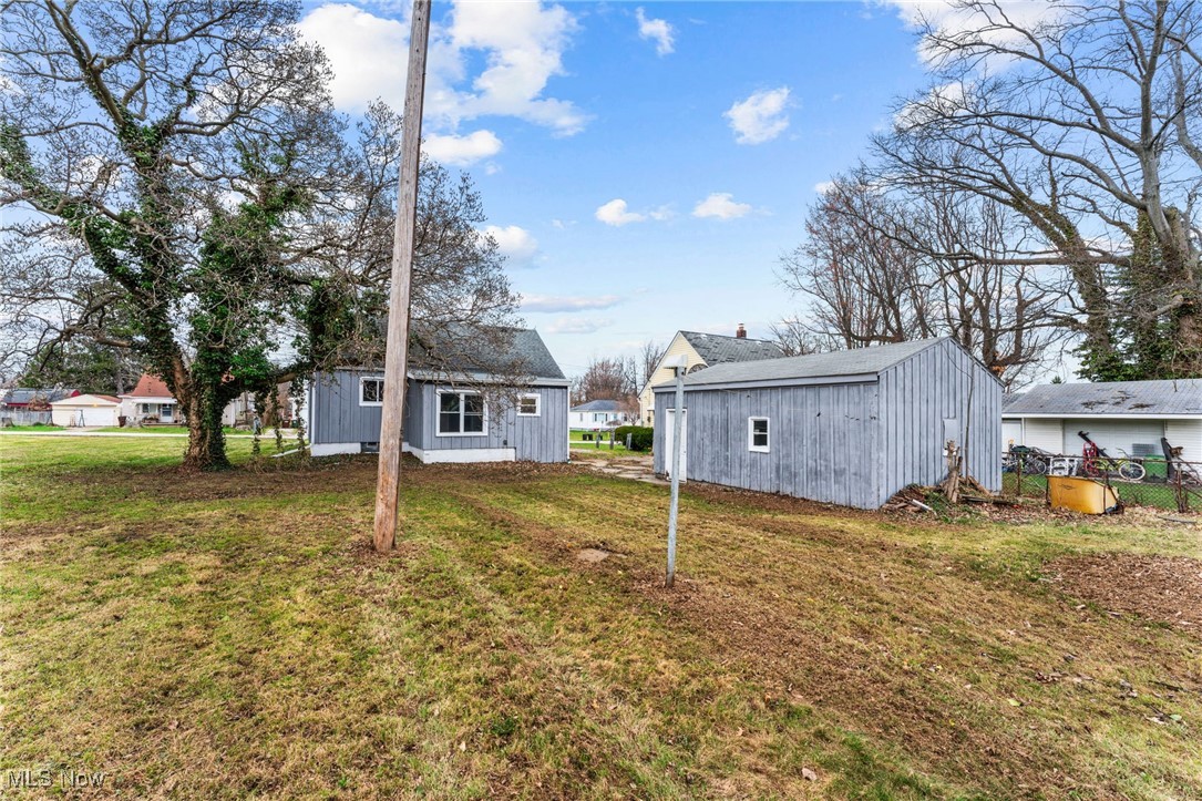 Industrial Svgs Realty Cos Al - Residential