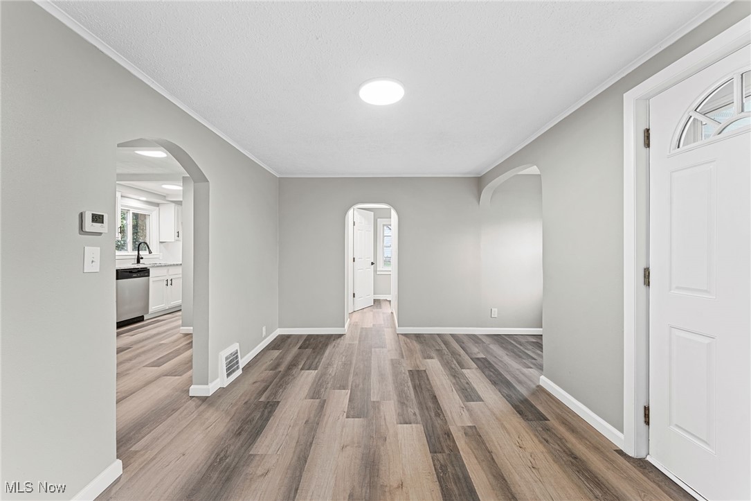 Industrial Svgs Realty Cos Al - Residential