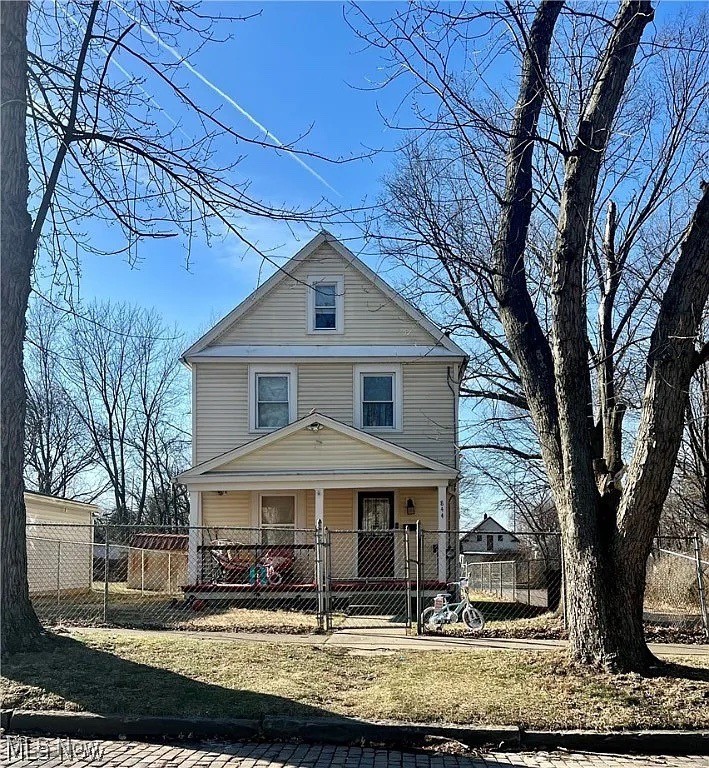 HOUSE AVAILABLE FOR RENT NOW IN AKRON
$1400 /month
$1400 Security deposit
5 bedrooms
1 bathroom
Tenant pays all utilities
Can you say new? New paint, flooring, carpeting upstairs, wow what a beauty!
Call or text to see today!
A pet at owner's discretion for non-refundable pet deposit and pet rent
$50 application fee per adult. Must show 2 x rent as income documented, ID. Criminal and eviction background checks state and national, no credit check.
If approved, security deposit DUE WITHIN 48 HOURS OF BEING APPROVED and units can be held maximum 3 weeks.
CALL OR TEXT TO SEE TODAY
Marketed by Licensed Realtor. We follow all Fair Housing Laws.