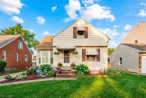 6471 Kerneywood Road Parma OH 44129