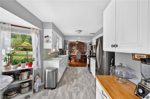 Tiny photo for 24301 Smith Avenue, Westlake, OH 44145 (MLS # 5245680)