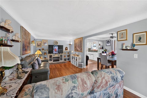 Tiny photo for 24301 Smith Avenue, Westlake, OH 44145 (MLS # 5245680)