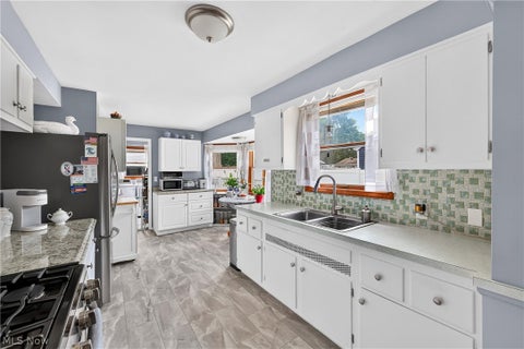 Tiny photo for 24301 Smith Avenue, Westlake, OH 44145 (MLS # 5245680)