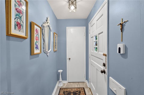 Tiny photo for 24301 Smith Avenue, Westlake, OH 44145 (MLS # 5245680)