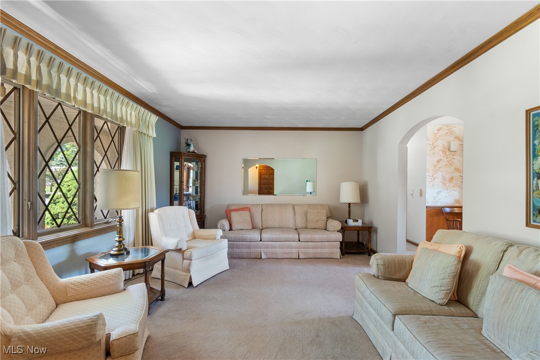 2033 Carnoustie Drive, Uniontown, Ohio image 3