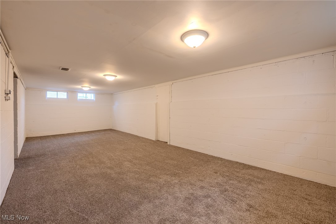 25671 Farringdon Avenue, Euclid, Ohio image 34