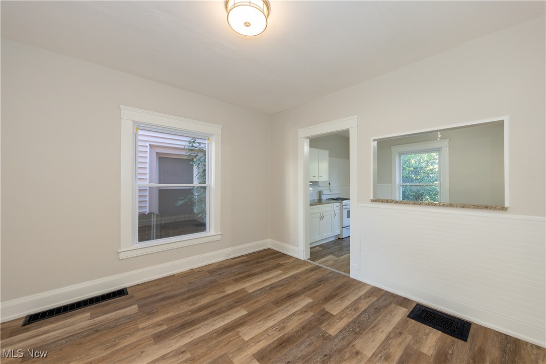 Cleveland, Ohio 44102, United States, 3 Bedrooms Bedrooms, ,1 BathroomBathrooms,Residential,Active,122258