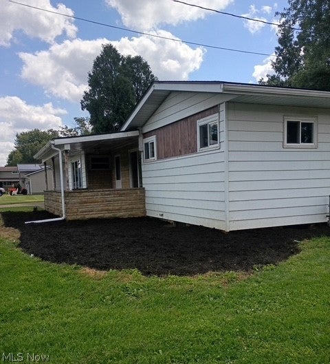 574 Lock Seventeen Rd SE