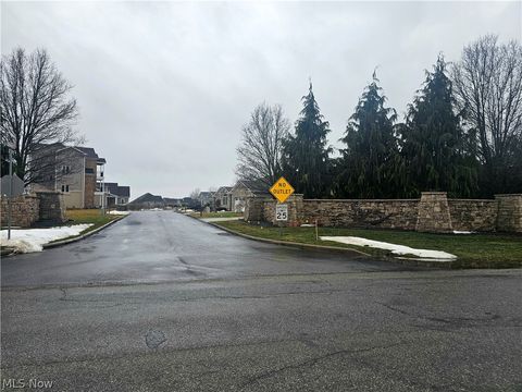 Tiny photo for 31 Shores Drive, Poland, OH 44514 (MLS # 5187443)