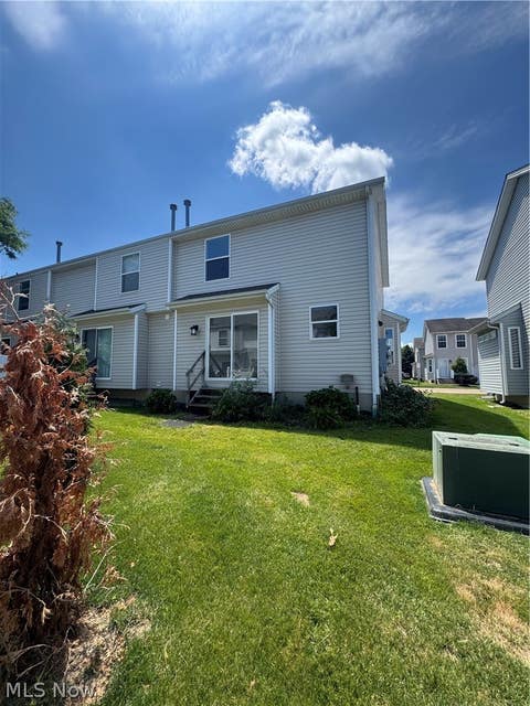 Tiny photo for 951 Penn Place, Painesville, OH 44077 (MLS # 5220572)