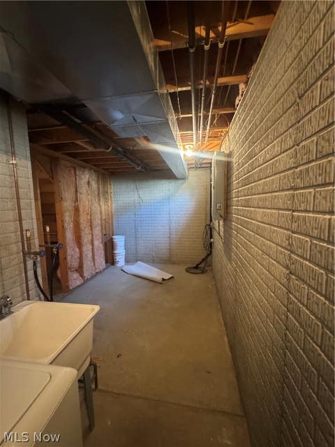 Tiny photo for 951 Penn Place, Painesville, OH 44077 (MLS # 5220572)
