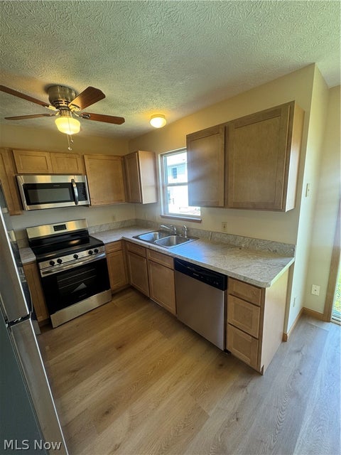 Tiny photo for 951 Penn Place, Painesville, OH 44077 (MLS # 5220572)