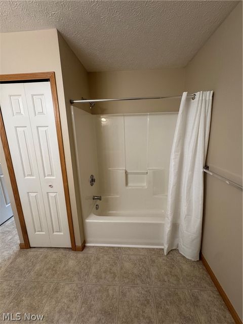Tiny photo for 951 Penn Place, Painesville, OH 44077 (MLS # 5220572)