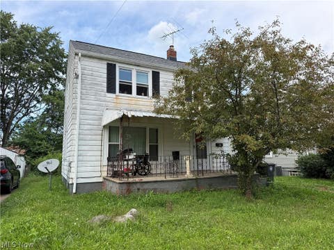 Homes For Sale - 891 Davies Avenue<br/> Akron, OH 44306