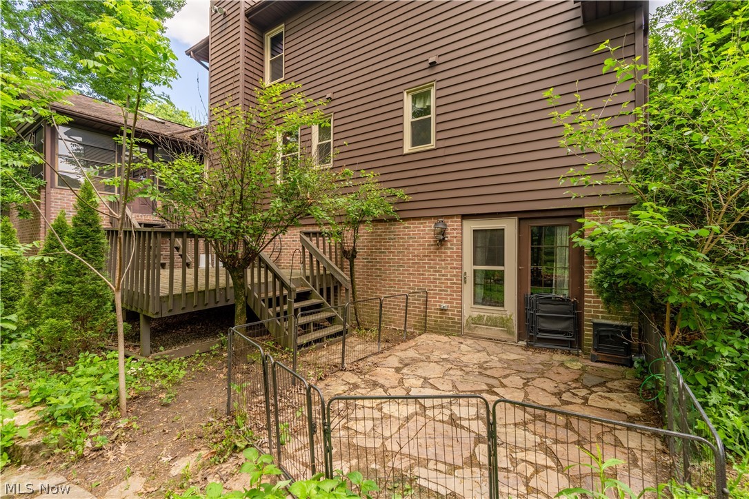 Surrey Hill 05 - Residential
