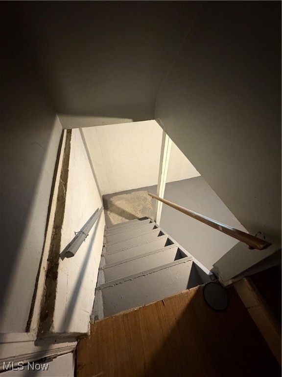 City/Youngstown - Residential Lease