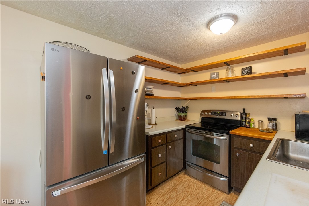 Spinnaker Run Condo - Residential