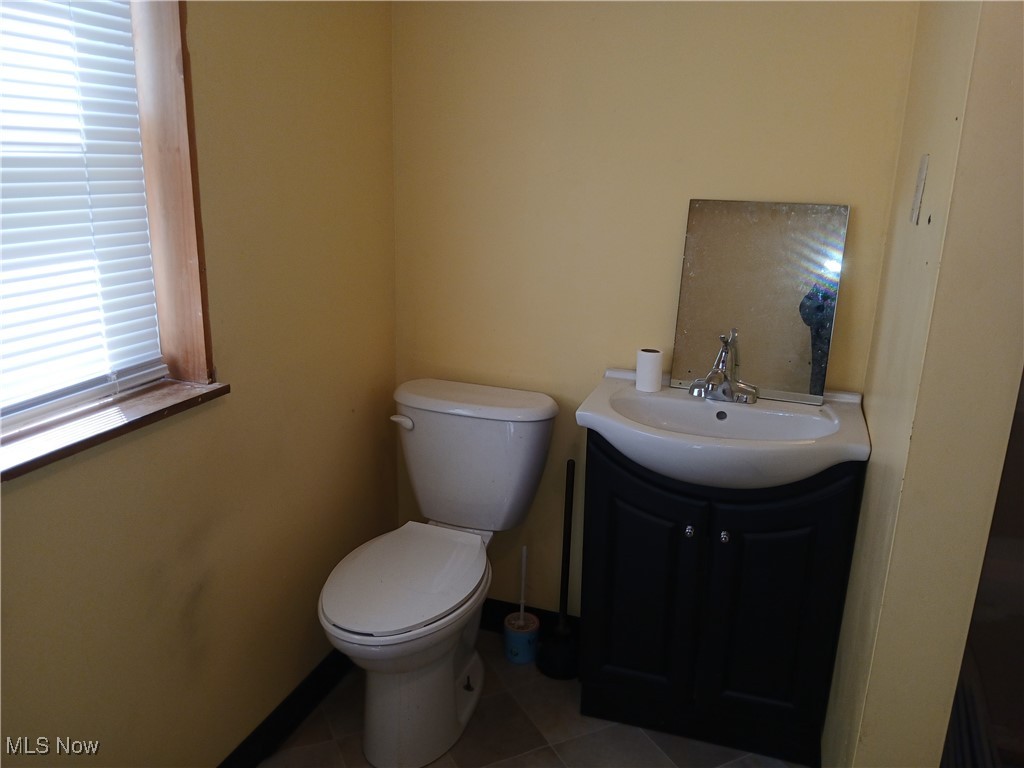 8565 Greenleaf Circle, Canal Fulton, Ohio image 10