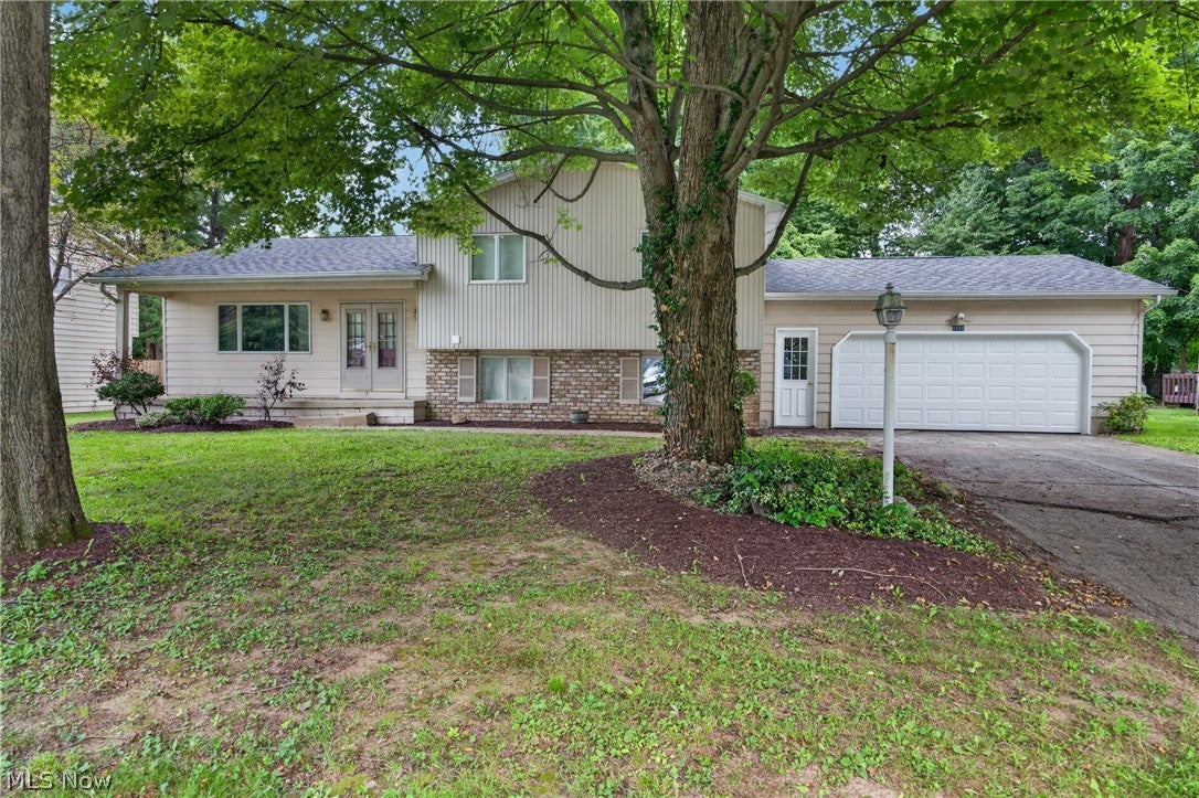 8488 Crystal Drive