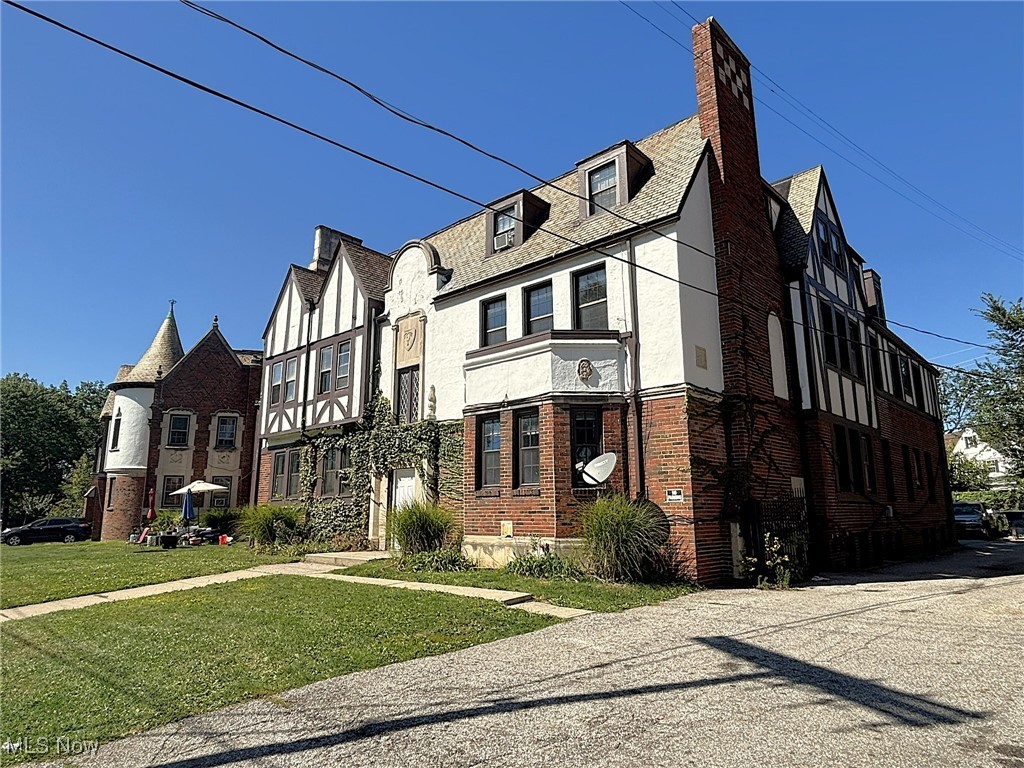 13309 S Woodland Road