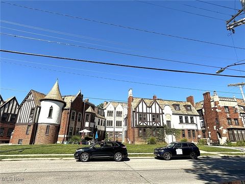 13309 S Woodland Road Shaker Heights OH 44120