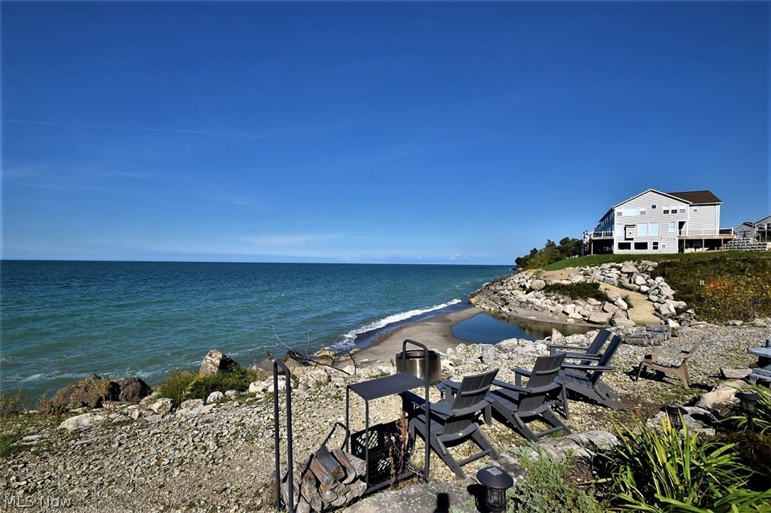 Larimar Lakefront Neighborhood Sub - Residential